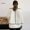 Vestes pour femmes hiver élégant lanxirui fur furs femmes manteaux trench noir blanc femme chaude femelle fausse en daim