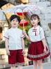 Kläder sätter dagis sommarklänning kinesisk stil kör han pojkar och flickors klass bords prestationskjol