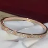 2024womens Bracelet Gold Couple Bangle Double Row Diamond Luxury Bijoux Largeur de 5 mm Incrustation cachée Processus de bracelets résistants à fondu High Fade Designer pour femmes bijoux Q1