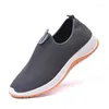 Chaussures de basket 2024 hommes Women Sport Black and White Casual Sports Shoe Sneakers A0124