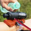 Spider Launcher Water Gun Summer Wrist Shooting Water Toy Plast med handskar för barn Cosplay Props Games 240514