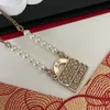 Intay Diamond Letter Bag Pendianti Designer Collane marca di gioielli Pendant Choker Birthday Party Gift High Texture Gold Copper Pearl Necklace