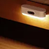 テーブルランプデスクランプハンギングマグネティックLED充電可能な段階的な薄暗いキャビネットキャビネットクローゼットワードローブの光の夜