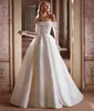 Vintage Long Bateau Neck Satin Wedding Dresses with Pockets A-Line Ivory Pleated Lace Up Back Vestido de novia Bridal Gowns for Women