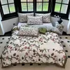 Bedding Designer Bedding Sets lençóis de cama Luxo de luxo de luxo de seda moderna de seda de quatro peças