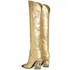 Bottes Gold Cour pour les femmes Automne Winter Western Cowboy Diamond High Talon pointu Point Crystal Chaussures