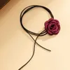 Chokers Romantische Gothic Rose Clavik -Kette Halskette geeignet für Frauen koreanische Mode verstellbare Seil Halskette Y2K Accessoires D240514