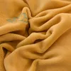 Bedding Sets Milk Velvet 4 peças Bloqueio quente Casa Têxtil colcha Cobertina Fronha com folha de pele confortável Materiais de tecido amigável
