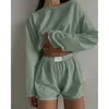 Hemkläder kvinnors pyjamas Set Spring Long Sleeve Tops med shorts Sleepwear 2 Piece Loose rund nacke slitage pyjama femme