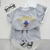 Clothing Sets Summer baby clothing set baby boys and girls short sleeved T-shirt and shorts set childrens cartoon bear top and bottom 2 pieces of Tracksuit d240514