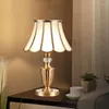 Bordslampor Anita Contemporary mässing Guldlampa Ledde kreativa Simple Luxury Glass Desk Lights Copper For Home Study Sovrum