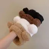 Brosse de maquillage mignon ours hair bands pour femmes lavage masque facial masque en peluche anti-glissade