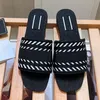 Designer tofflor gummisandaler kvinnor sommar flip flops lyxig platt platt tjock botten broderi tryckt linne hög klack sandal plattformsreglage skor