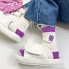 Meias masculinas 23SS Coréia do sul Dongdaemun Squesty Socks Childrens Mid Tube Primavera/verão Sorrindo rótulo de rótulo bezerro de meias longas Instagram da moda
