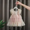 Flickaklänningar 2024 Baby Girls Lolita klänning för barn Ruffles Bell Bottom Princess Costume Wear Lovely Children Summer Clothing