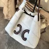 Hoogwaardige designer tas vrouw luxe boodschappentas draagtas afneembaar en verstelbare schouderband trek het touw open en dicht gladde koeienleren crossbody tas