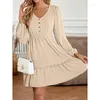 Casual Dresses Autumn Winter Long Sleeve Dress Women V-ringen Front Button Frill Trim Ruffle Hem Solid A-Line Gress ljusblå