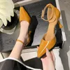 Casual Shoes High Heel Sandal för kvinnor Grunt mun spänndräkt Kvinnlig Beige Lady 2024 Riband Högklackad komfort Pointed Stiletto FA