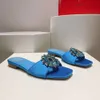 Flat Caovilla Rene Heeled Sandals Suower Water Diamond äkta läder Ankle Strap Buckle Casual Designer Shoes Women Classic Clip Toe Sandal Comfort