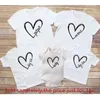 Abiti abbinati in famiglia Papa Mama Outfit abbinati in famiglia papà mamma t-shirt body baby body look figlia padre figlia abbiglia