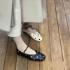 Chaussures décontractées petite tête carrée peu profonde pêche à l'œil Rivet Décoration une ligne avec boucle Mary Jane Flat Flat Sole Single Shoe