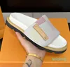 Designer merk vrouwen slippers sandalen mode kamer schoenen dames casual strand dik opgeloste zwarte schoenmaker zomer 2024