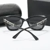 Moda Butterfly Frame Glasses de sol Designer de luxo Óculos de sol feminino Marca icônica estilo templo Menses de sol para mulher homem UV400 lente lente óculos de gato olho de olho