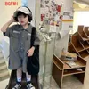 衣類セット2023夏の韓国韓国の子供用ワークスーツベイビーボーイワンピースフルセットガールズジャンプスーツチャイルドリフレクション2-11Y D240514