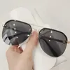 Óculos de sol Moda Metal Metal Meio moldura de óculos de feixe duplo clássico feminino