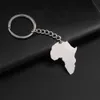 Keychains Lanyards Jeshayuan African Map Pendant Pendant Keychain for Women Men en acier inoxydable Clé Rague ethnique mode 2023 Nouveau dans les accessoires clés Y240510