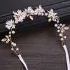 Hårklipp Trendigt blomma blad peannband pärla hårband för kvinnor prom pageant brud bröllopstillbehör smyckeband tiara