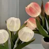 Lampes de table Romantic Tulip Simulate Flower Girl's Tool's Atmosphère Bouton Light Interrupteur Night Lampe Night Multi-Scenes applicable aux ornements