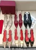 Printemps 2021 Femmes039 Chaussures plates noir rouge Fashion Wedding Party Dress Chaussures pour femmes pompes Femmes décontractées039 Sandales V Buck3329543