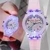 Sportkinderen horloges voor meisjes jongens cadeau persoonlijkheid klok eenvoudig lezen kinderen siliconen flash quartz polswatch reloj infantil 240514