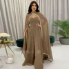 Dubai brązowy arabski marokański kaftan wieczorna sukienka z peleryną długie rękaw kryształ muzułmańskie sukienki Formalne Suknie imprezowe 249h