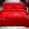 Sängkläder sätter bomullsäktenskap röd täcke täcke blomma ruffle platta lakan kuddväskor säng täcke för kärlek bröllopstillbehör