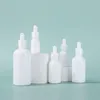 Klassieke 5 ml-100 ml Pearl Wit Porselein Glass Essentiële olie-druppelfles 10-100 ml VHDTQ Chobg