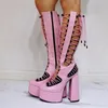 Boots Girl Pink Leather Elastic Band Crossed Fixt Cutout Knee Square High Heel Super Platform Stage Sandale d'été ardente