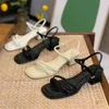 Sandalen Comemore 2024 Zomer open-tenen vierkante kop Chunky Heel Fashion Mid Heeled Damesschoenen Elegant 4,5 cm hoge hakken