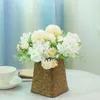 装飾的な花7フォーク人工プラスチックフローレスフェイクバラシルク牡丹花嫁花嫁ブーケデイジーウェディングルームの家の装飾vaseアレンジ