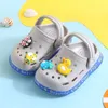 أطفال نبلات البغال السقوط الصيفية Baby Boys Girls Cartoon Sandals Heels Clippers Slippers Childrens Garden Shoes Y240514Typa