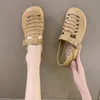 Scarpe casual da donna estate in pelle di lusso a piedi nudi per donna tendenza 2024 comodi sandali da passeggio in moda all'aperto