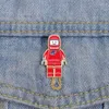 Broschen Cartoon Red Roboter Emaille Pins süßer Raum Astronaut Broschen Metallabzeichen Custom Revers -Huthut -Bag Schmuckzubehör Geschenke