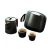 Ensembles de usaves de thé 1 set de voyage de voyage 1 pot 2cups en céramique petite théière de kungfu avec tasse de thé pour adultes accessoires portables amateurs