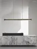 Kroonluchters Italiaans licht luxe high -end minimalistisch één woord lang bar restaurant hangers designer Design Desk Zwart glas kroonluchter