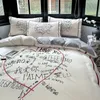 寝具デザイナーの寝具セットベッドシーツライトラグジュアリーモダンウォッシュシルク4ピース夏クールなテンセルキルトセットシートノルディック風のキルトカバーベッド