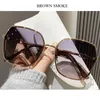 Модные винтажные квадратные солнцезащитные очки женщины для женских солнечных очков панк оттенки
