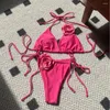 Bikini de maillots de bain pour femmes Set à la mode sexy avec Rose Two Pieces Swimsuit Couleur de bain Couleur de couleur