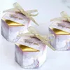 Embrulho de presente 50pcs boxes de festa pequena favores de casamento boxes de mármore mini obrigado com fita de arco de ouro glitter