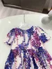 Лучшая юбка для девочек листья при печати платье принцессы размер 100-160 см детской дизайнерской одежды летняя коротка с короткими рукавами, 24 апреля